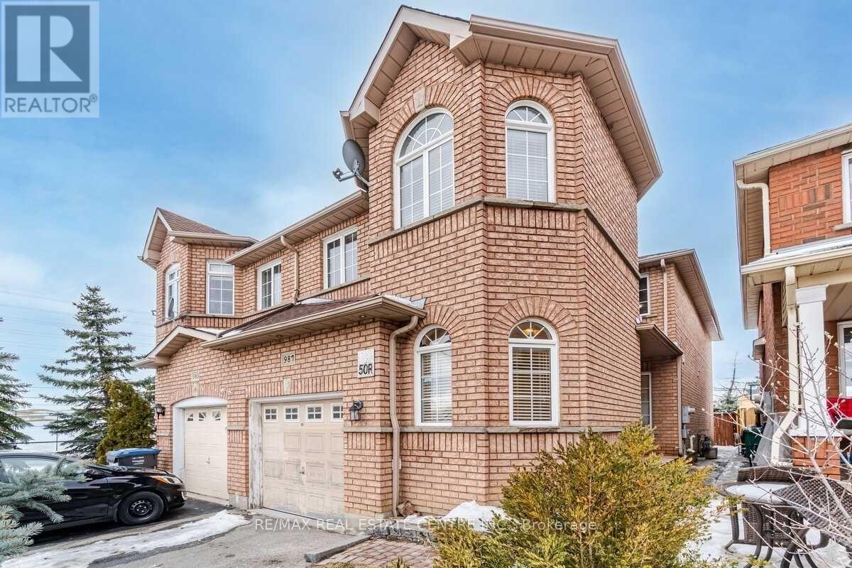 MAIN - 987 SONOMA COURT, Mississauga, Ontario