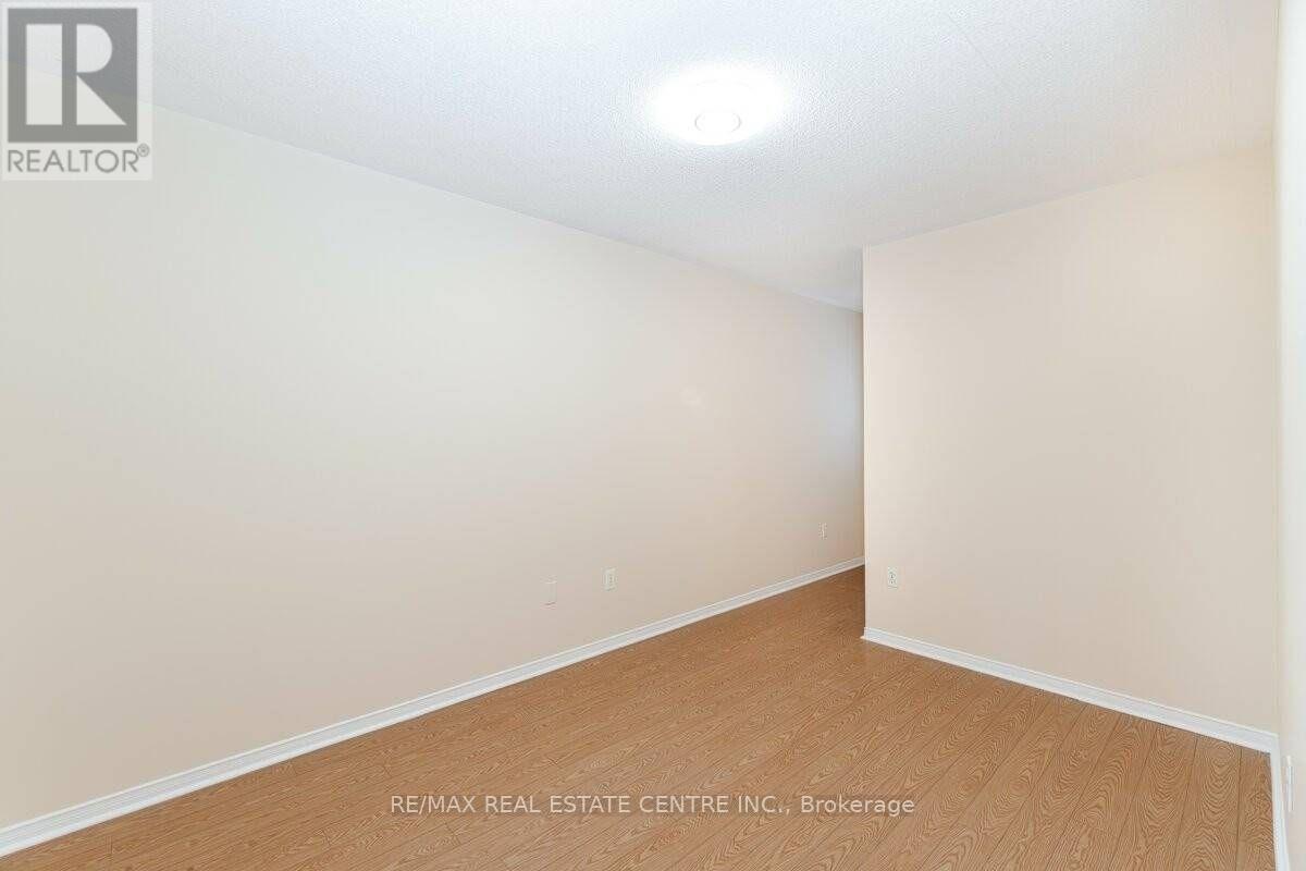 Main - 987 Sonoma Court, Mississauga, Ontario  L5V 2P4 - Photo 24 - W12189493