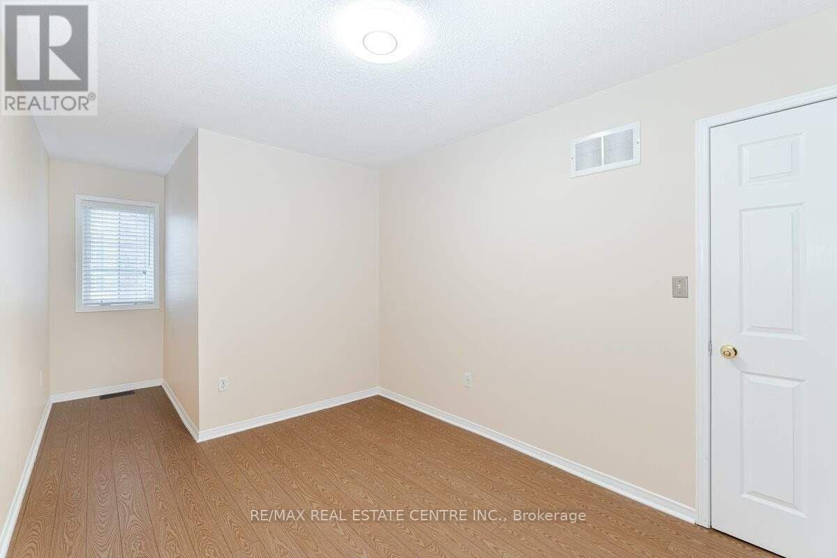 Main - 987 Sonoma Court, Mississauga, Ontario  L5V 2P4 - Photo 25 - W12189493