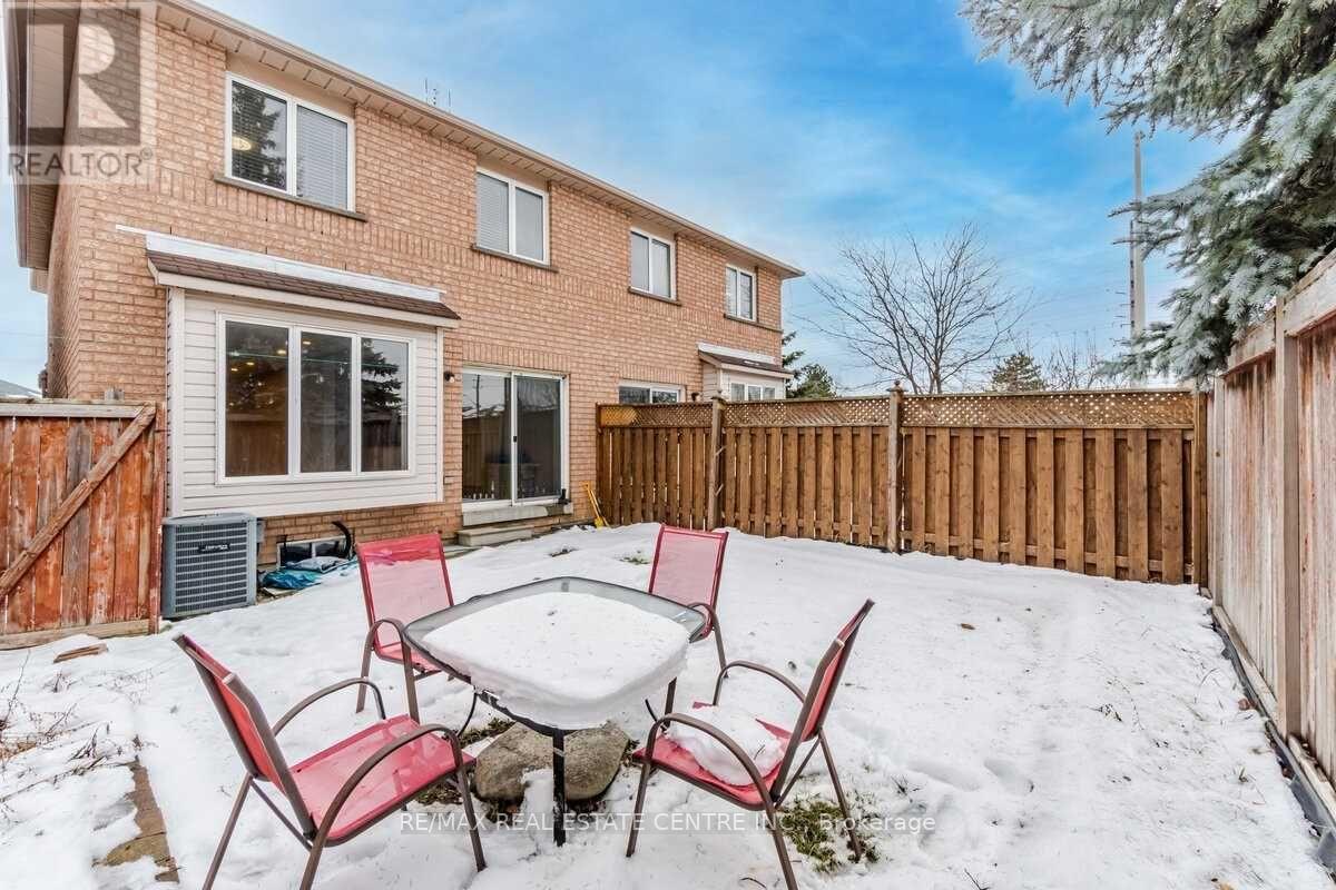 Main - 987 Sonoma Court, Mississauga, Ontario  L5V 2P4 - Photo 30 - W12189493