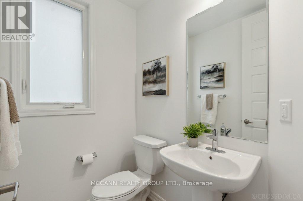 4 Elderberry Street, Caledon, Ontario  L7C 4N8 - Photo 11 - W12189510