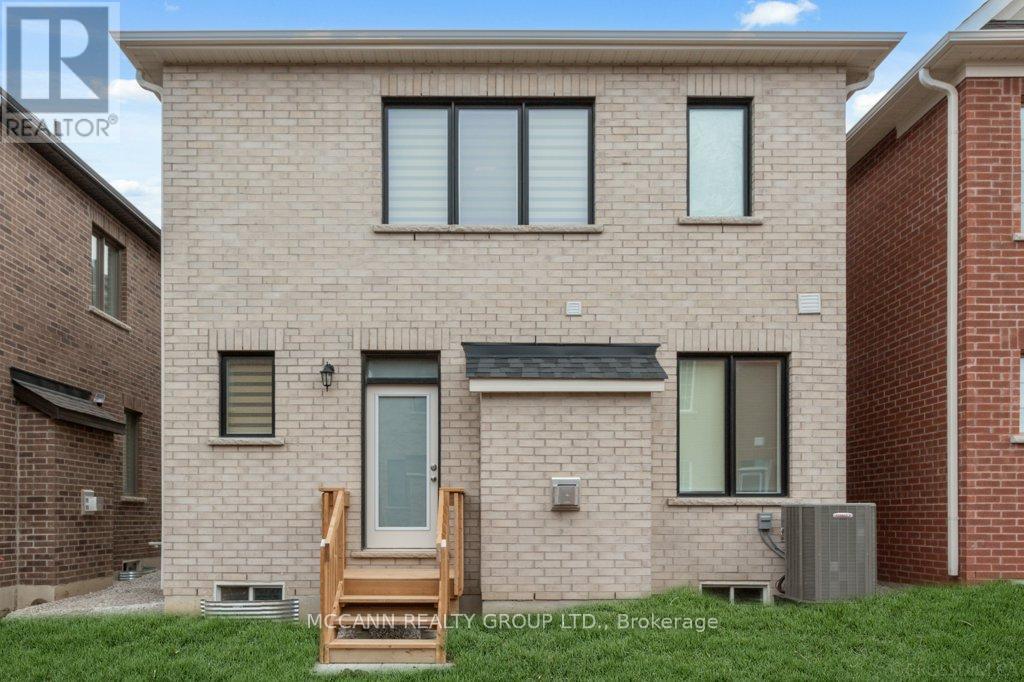 4 Elderberry Street, Caledon, Ontario  L7C 4N8 - Photo 34 - W12189510