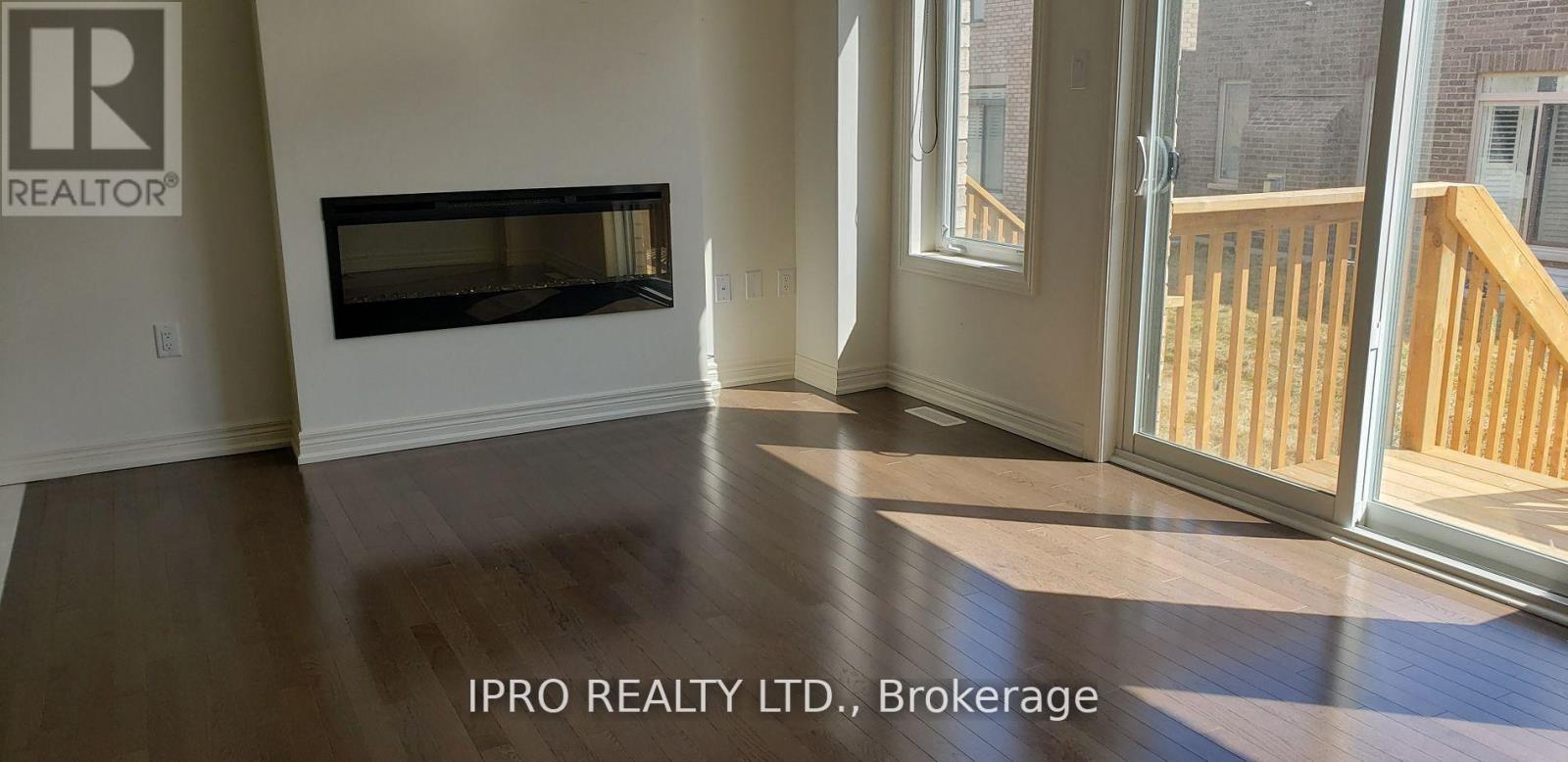 52 Adventura Road, Brampton, Ontario  L7A 5A7 - Photo 4 - W12189513