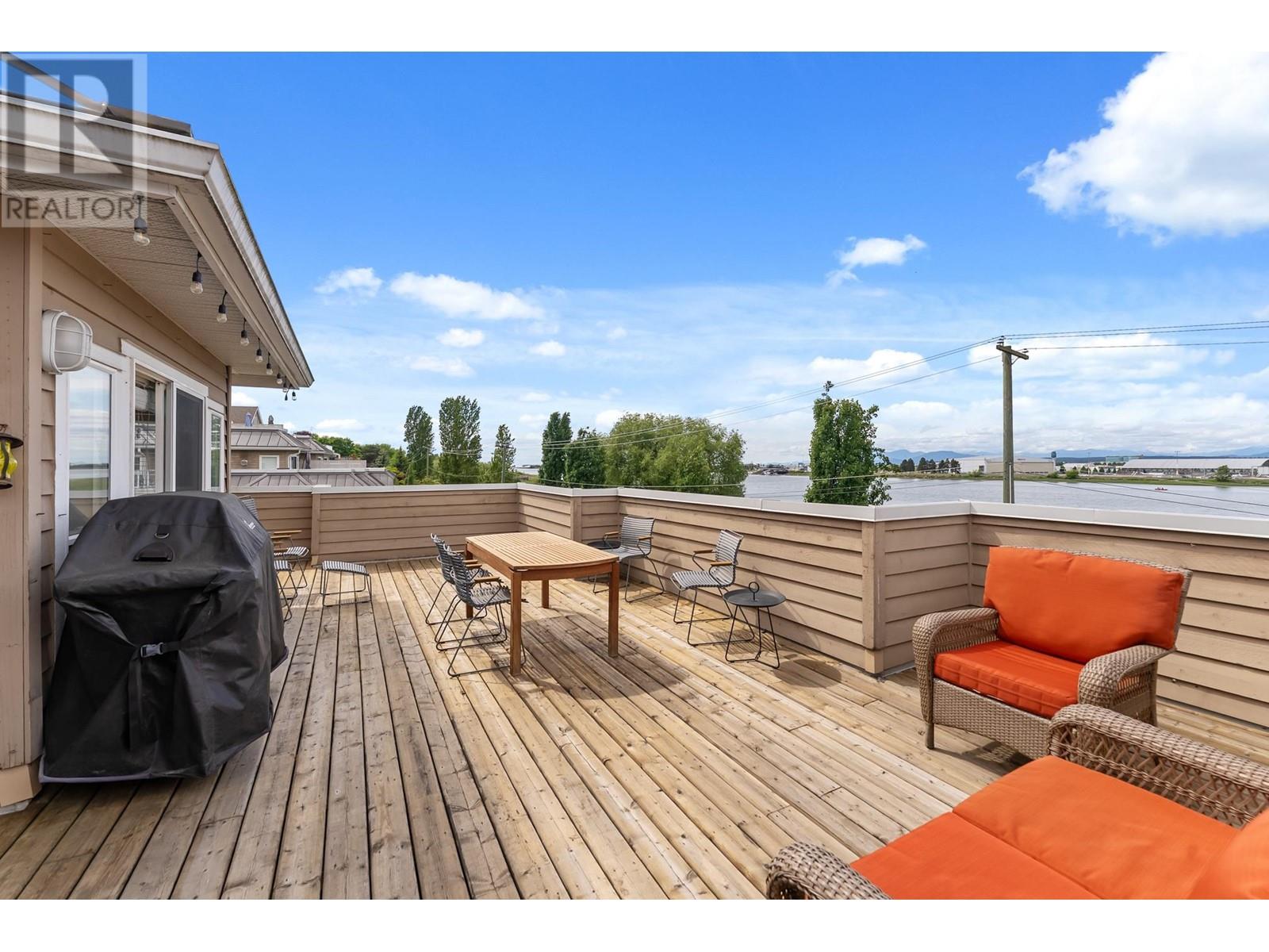 316 5880 Dover Crescent, Richmond, British Columbia  V7C 5P5 - Photo 4 - R3009135