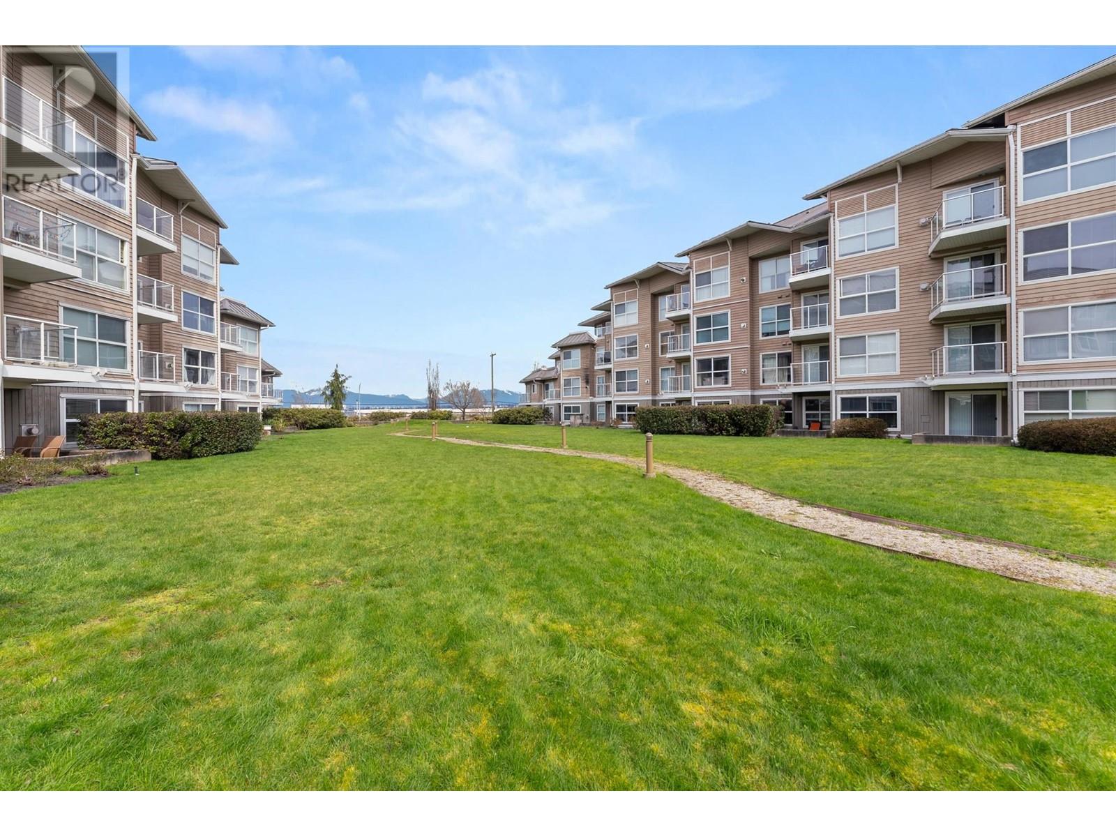 316 5880 Dover Crescent, Richmond, British Columbia  V7C 5P5 - Photo 10 - R3009135