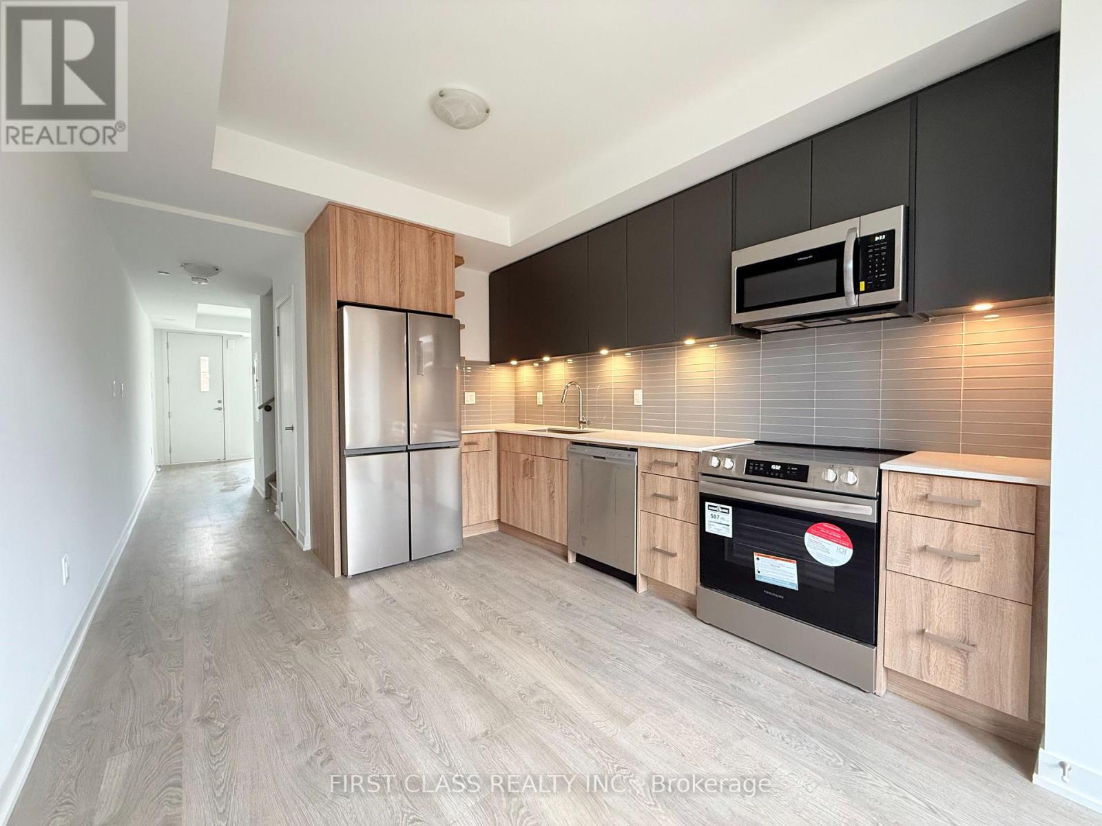 62 TURTLE ISLAND ROAD, Toronto, Ontario