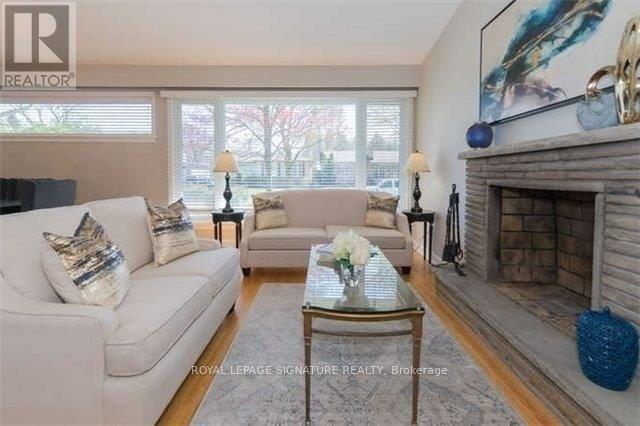 12 Lacewood Crescent, Toronto, Ontario  M3A 2Z4 - Photo 7 - C12124217
