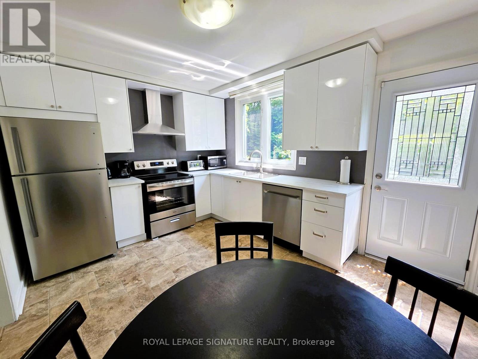 12 Lacewood Crescent, Toronto, Ontario  M3A 2Z4 - Photo 6 - C12124217