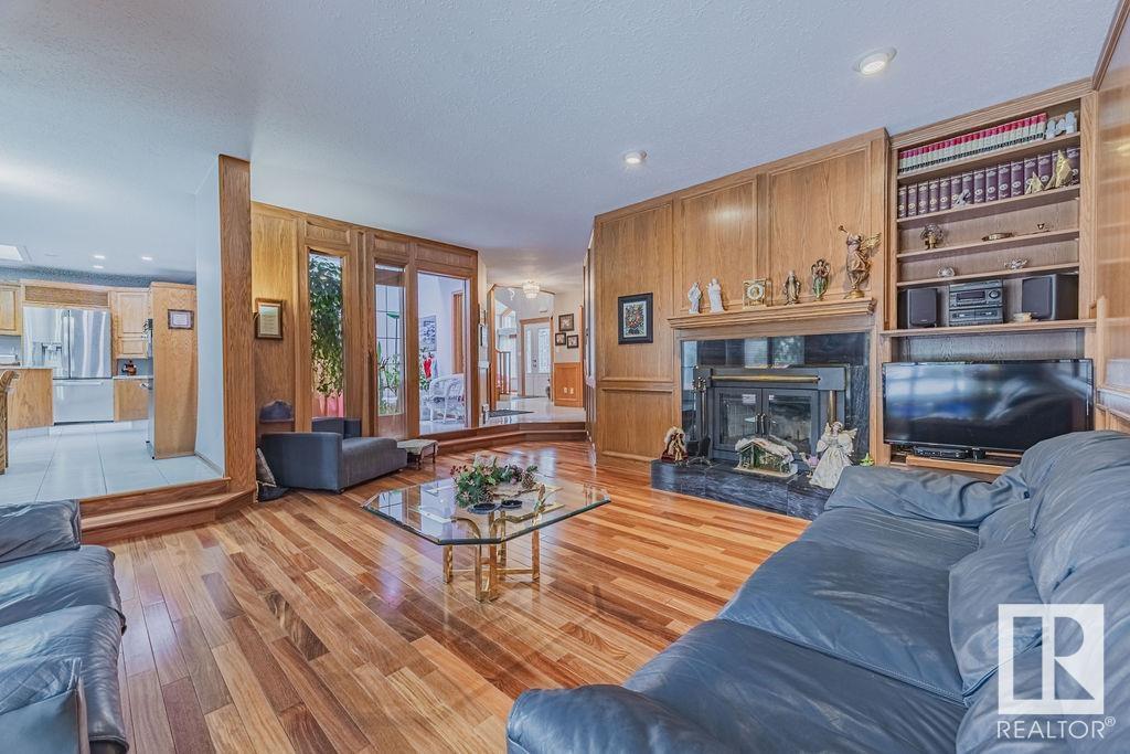 Property at 41 Ironwood DR image 1