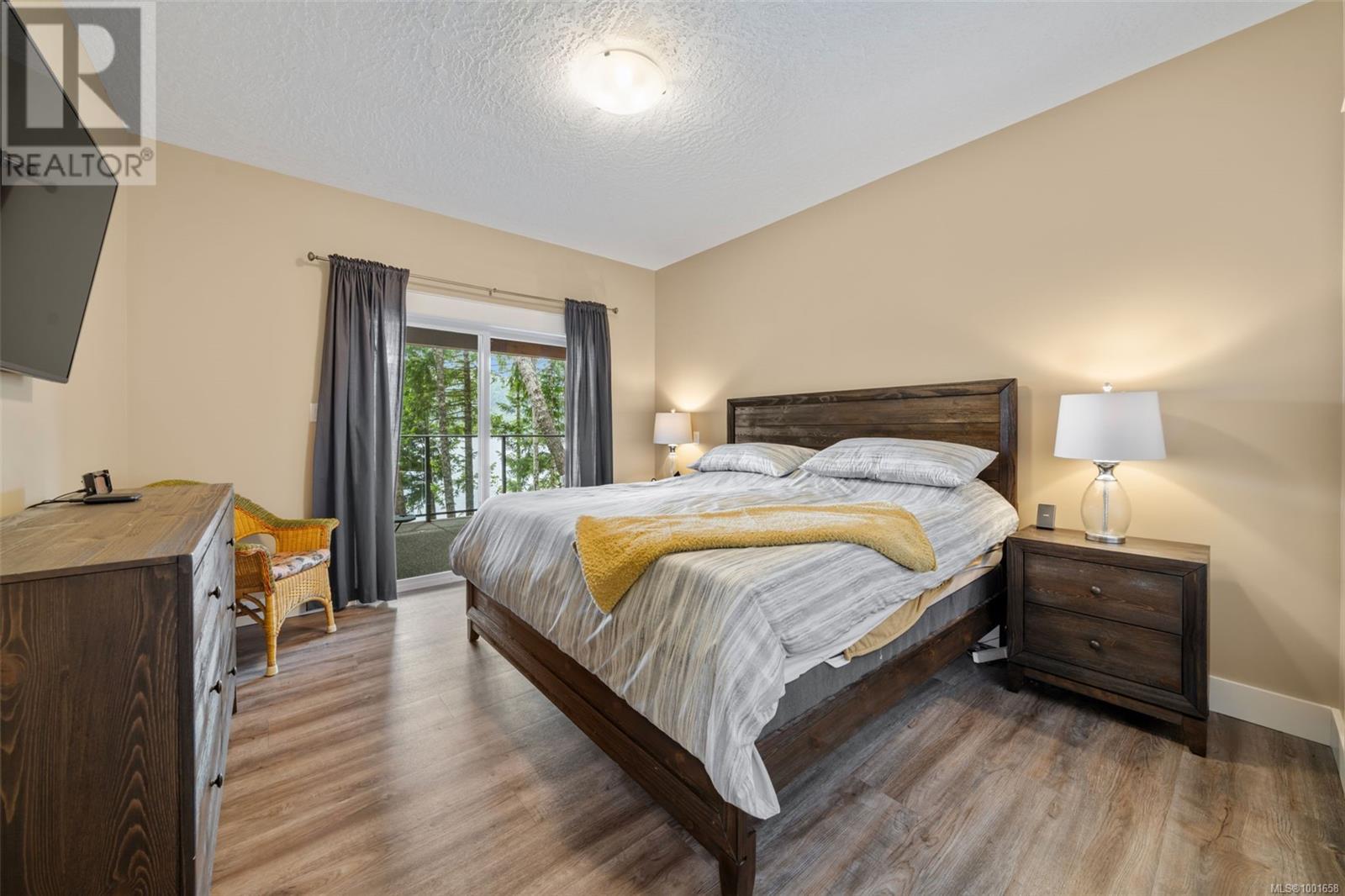 8130 Sa-Seen-Os Cres, Youbou, British Columbia  V0R 3E1 - Photo 37 - 1001658