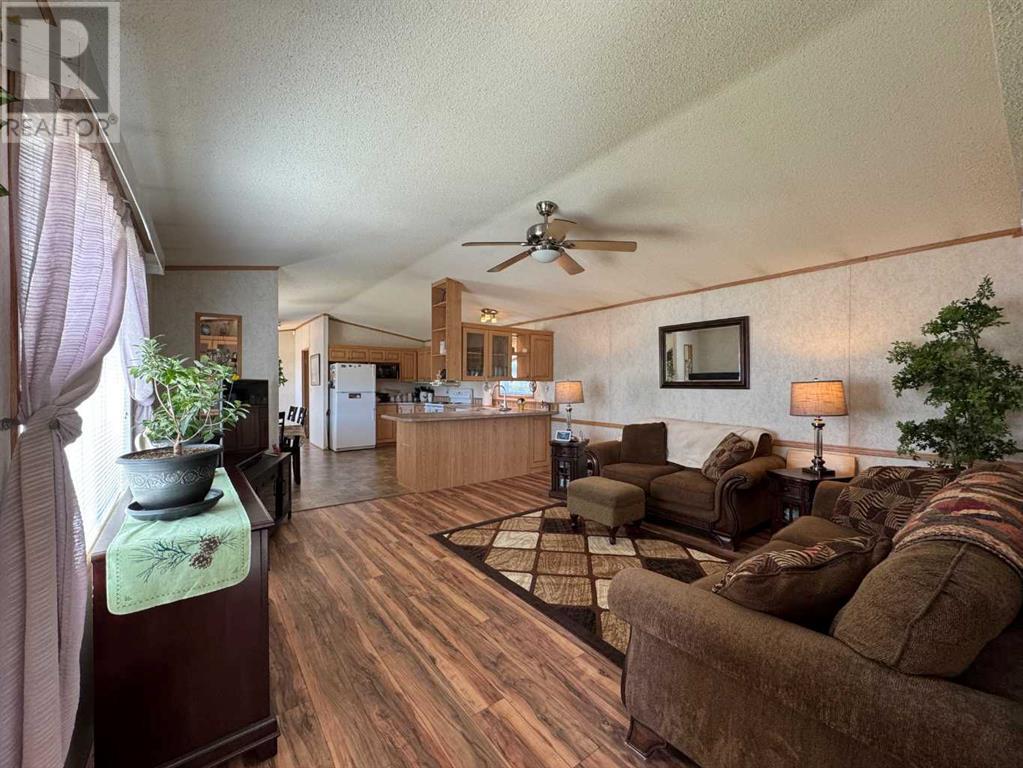 7, 851 63 Street, Edson, Alberta  T7E 0A2 - Photo 6 - A2226709