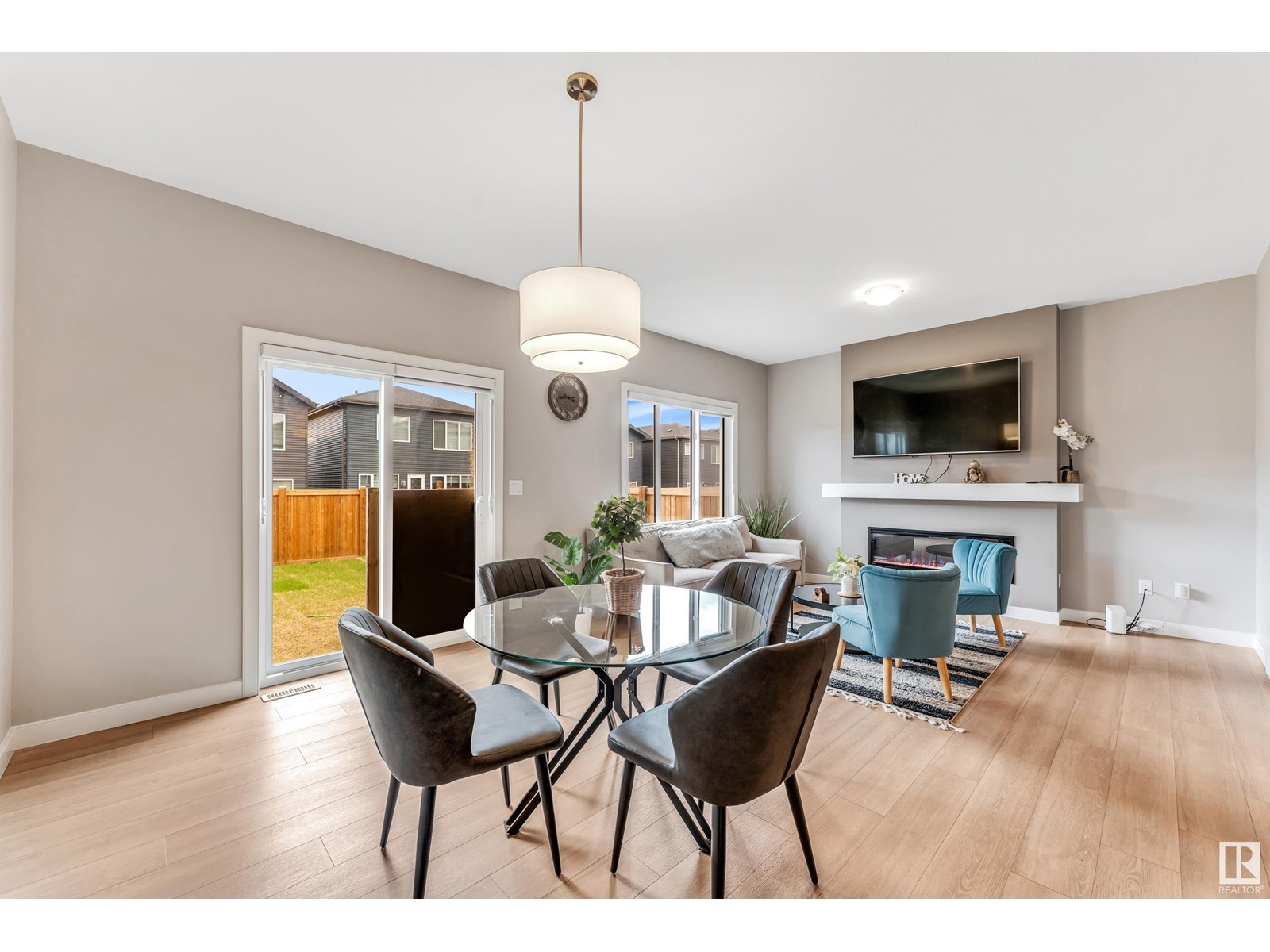 9474 Pear Cr Sw, Edmonton, Alberta  T6X 2Z6 - Photo 11 - E4439899