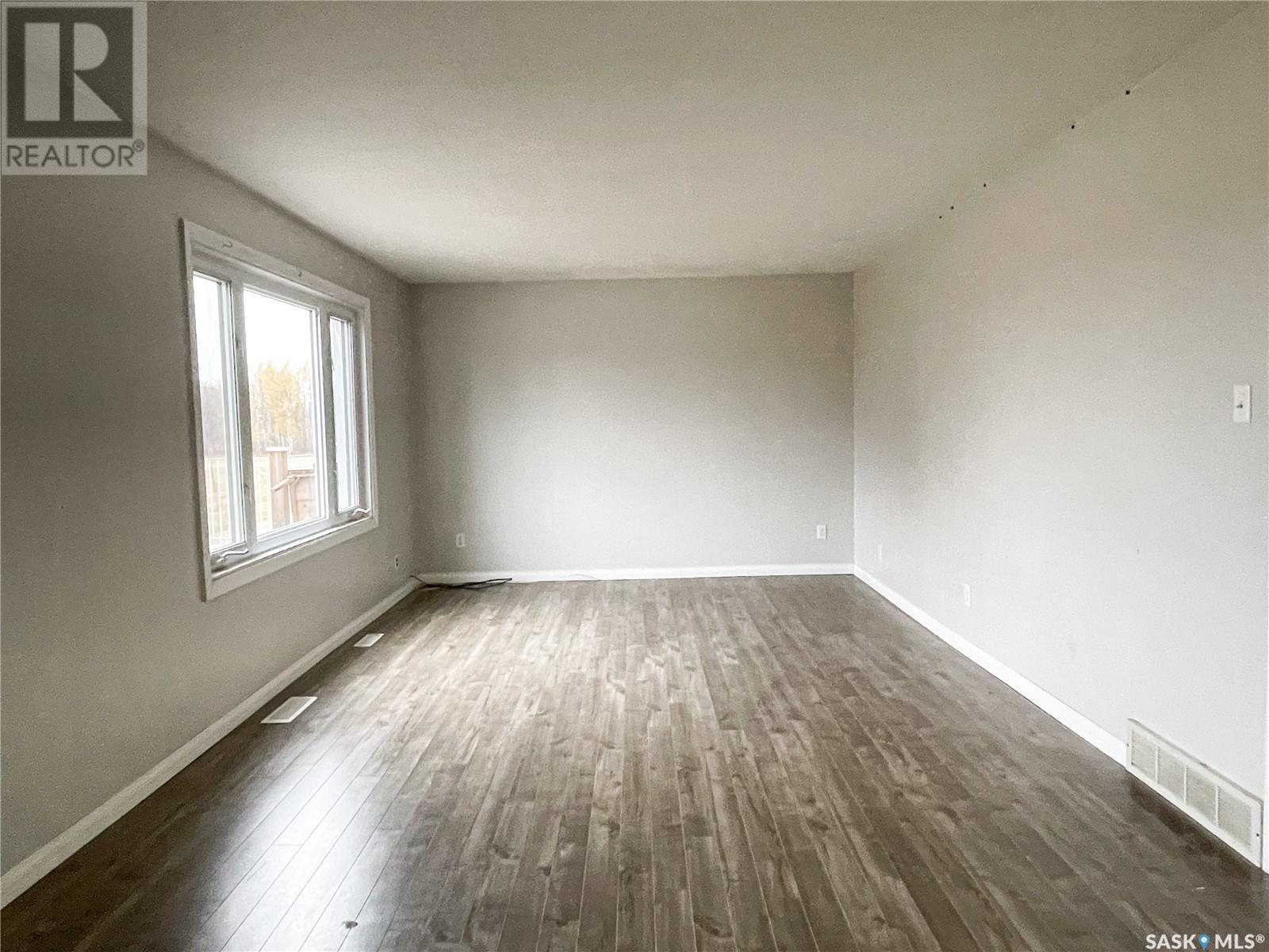 108 Main Street W, Dorintosh, Saskatchewan  S0M 0T0 - Photo 11 - SK007978