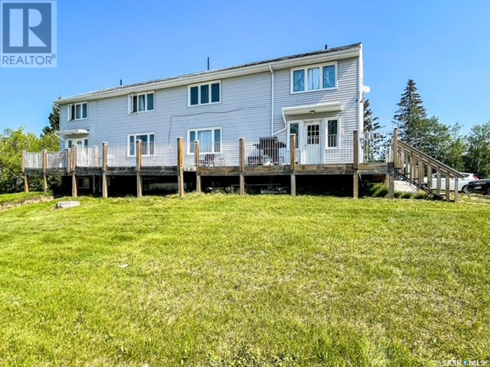 Property at 108 Main STREET W image 2