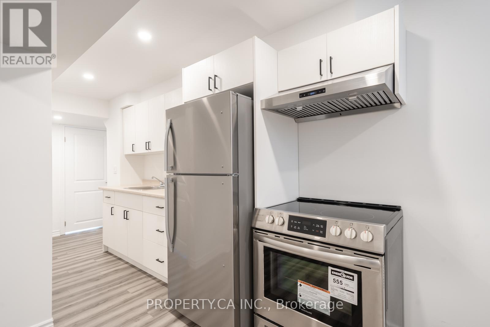 102 Bethune Avenue, Welland, Ontario  L3B 0H5 - Photo 33 - X12189358