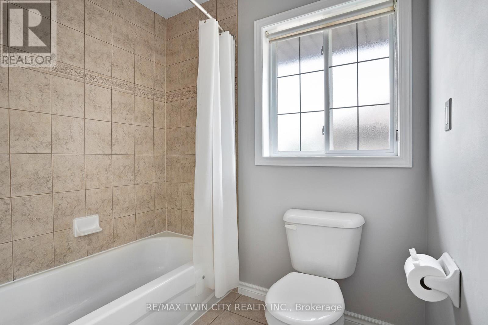 131 Keating Drive, Centre Wellington (Elora/salem), Ontario  N0B 1S0 - Photo 29 - X12189442