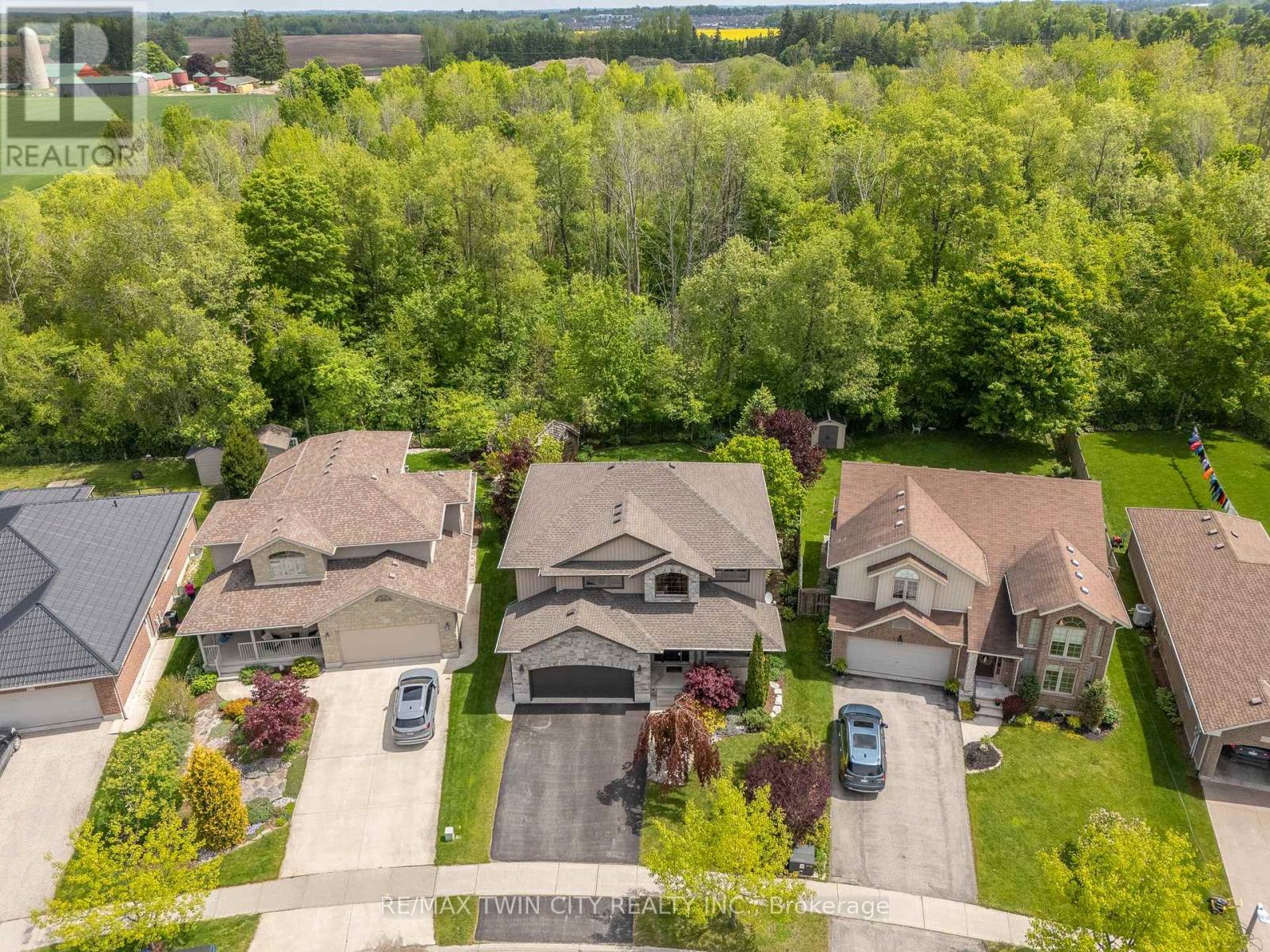 Property at 131 KEATING DRIVE image 3