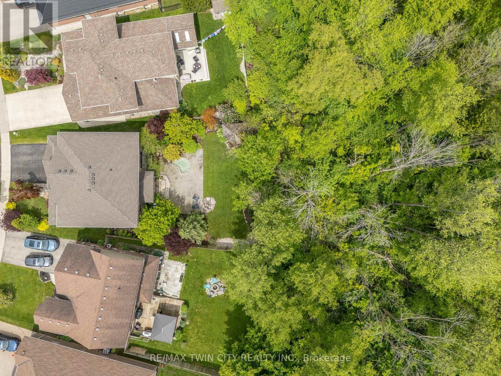 131 Keating Drive, Centre Wellington (Elora/salem), Ontario  N0B 1S0 - Photo 39 - X12189442