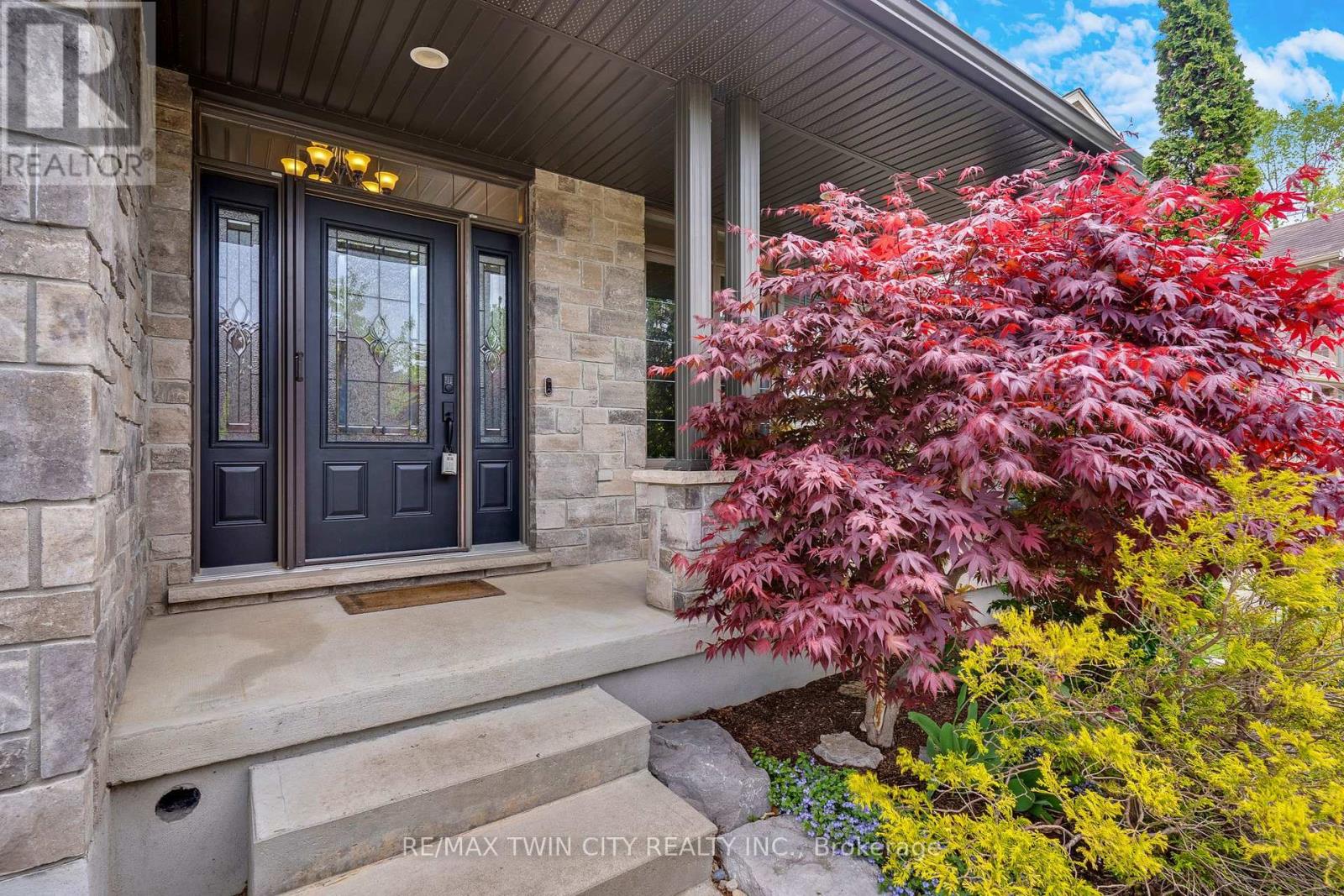 Property at 131 KEATING DRIVE image 4