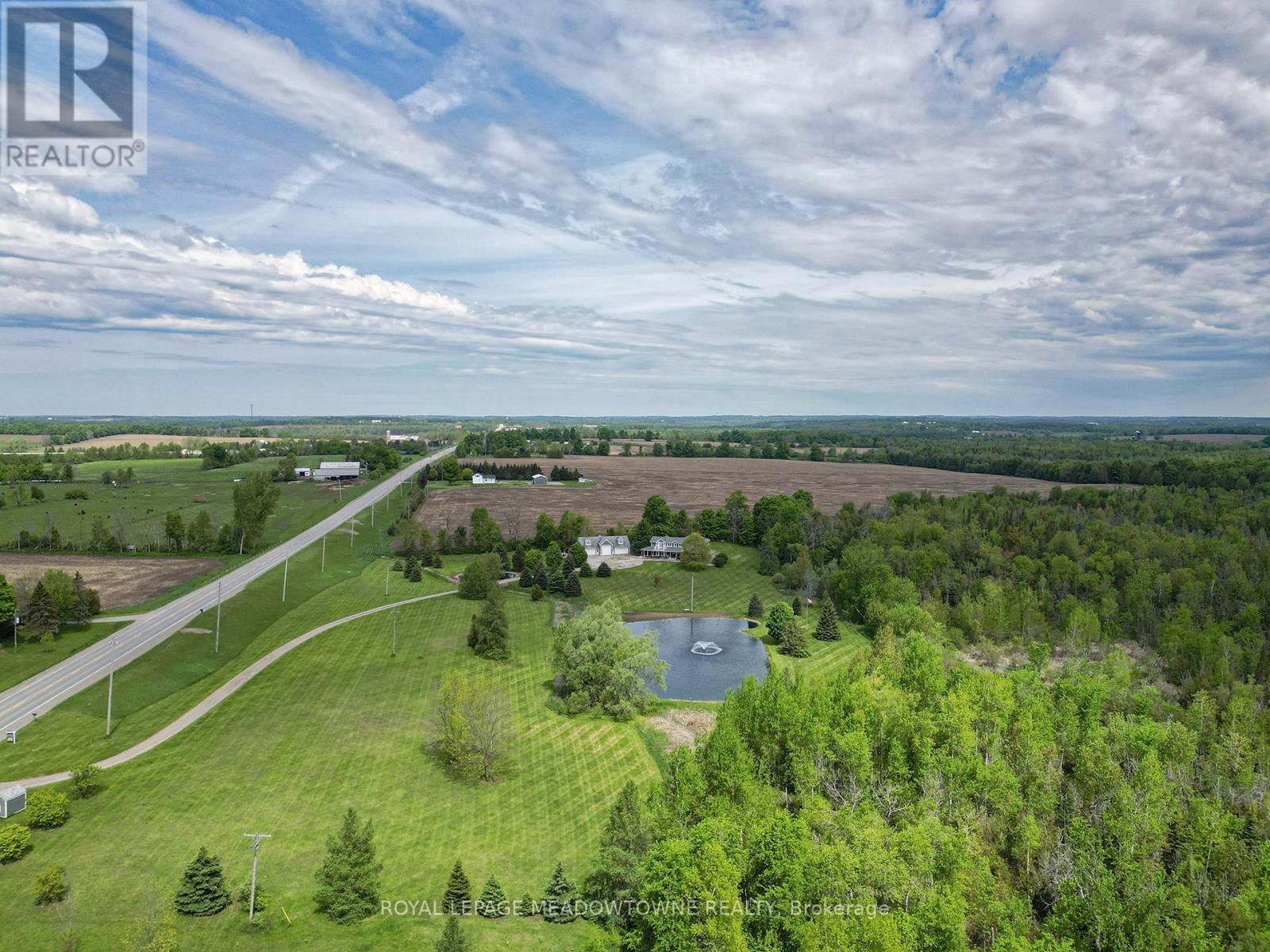 5169 Wellington 125 Road, Erin, Ontario  L7J 2L8 - Photo 3 - X12189474