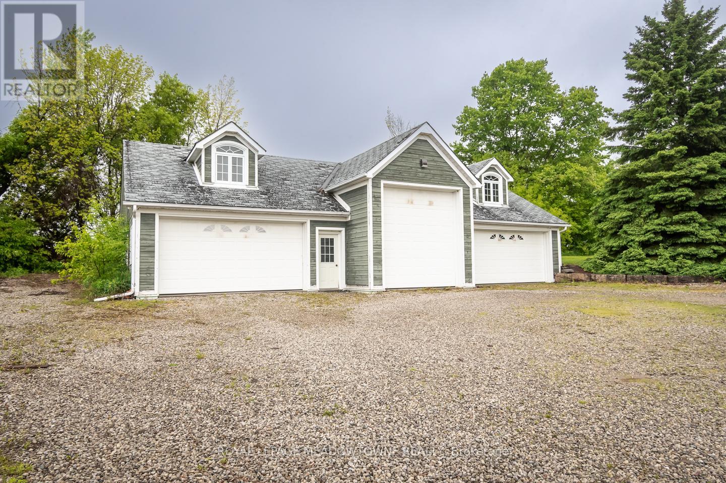 5169 Wellington 125 Road, Erin, Ontario  L7J 2L8 - Photo 8 - X12189474