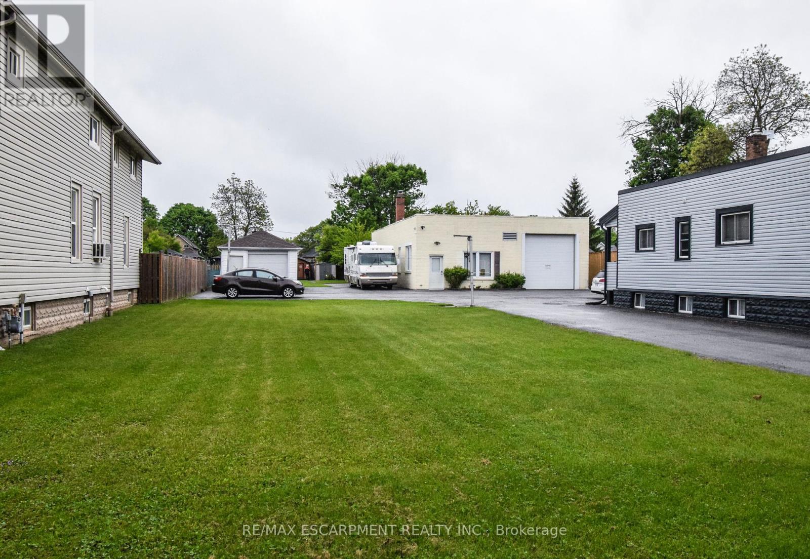 258 HELLEMS AVENUE, welland (welland downtown), Ontario