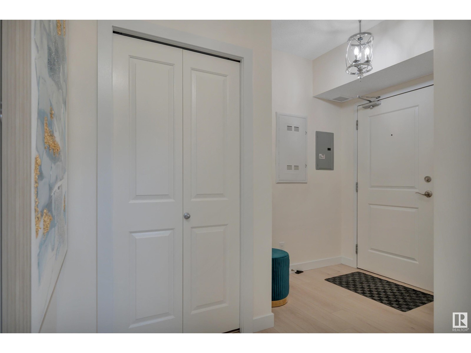 #301 1623 James Mowatt Tr Sw, Edmonton, Alberta  T6W 0J7 - Photo 5 - E4439666