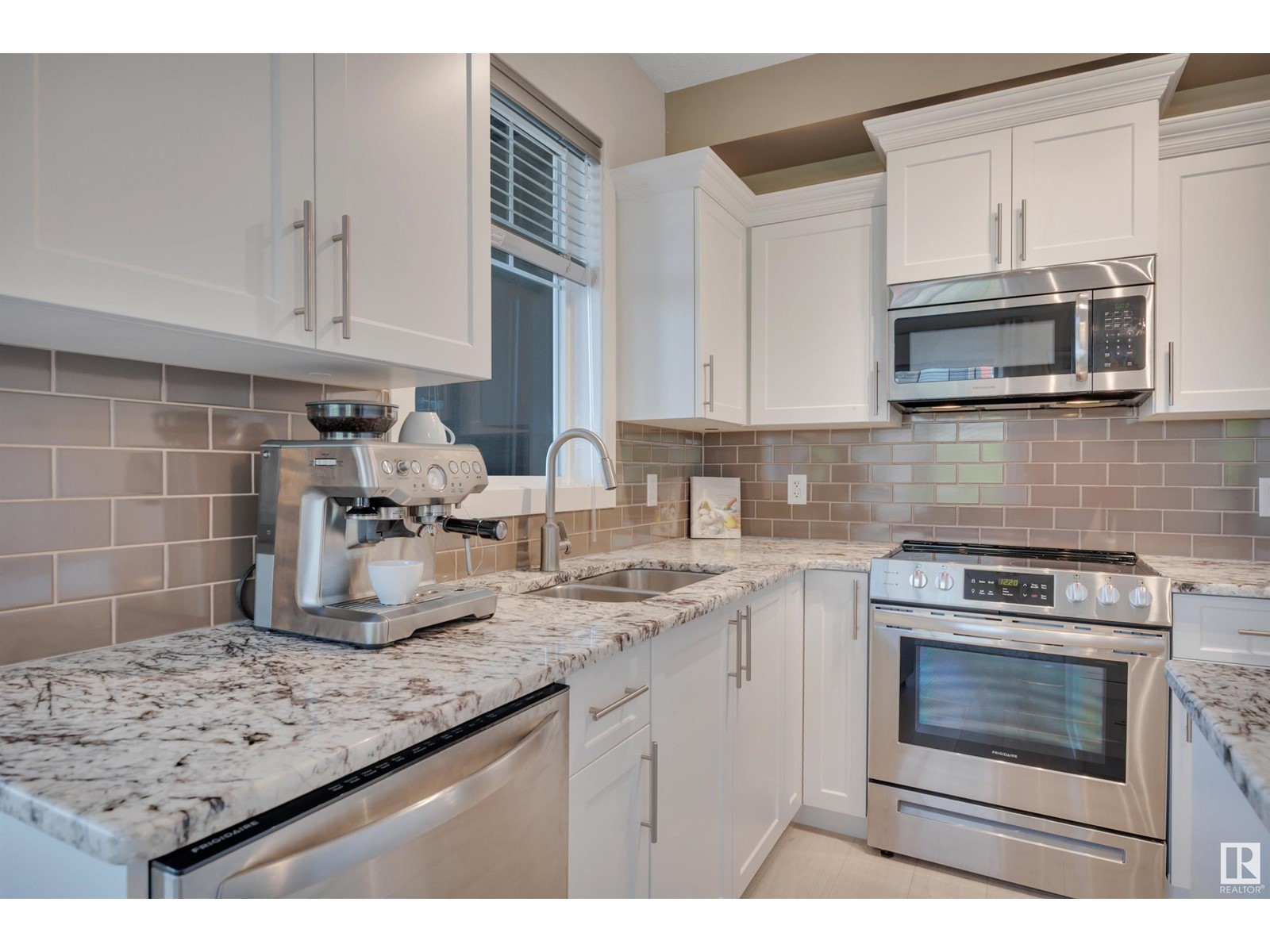 #301 1623 James Mowatt Tr Sw, Edmonton, Alberta  T6W 0J7 - Photo 10 - E4439666