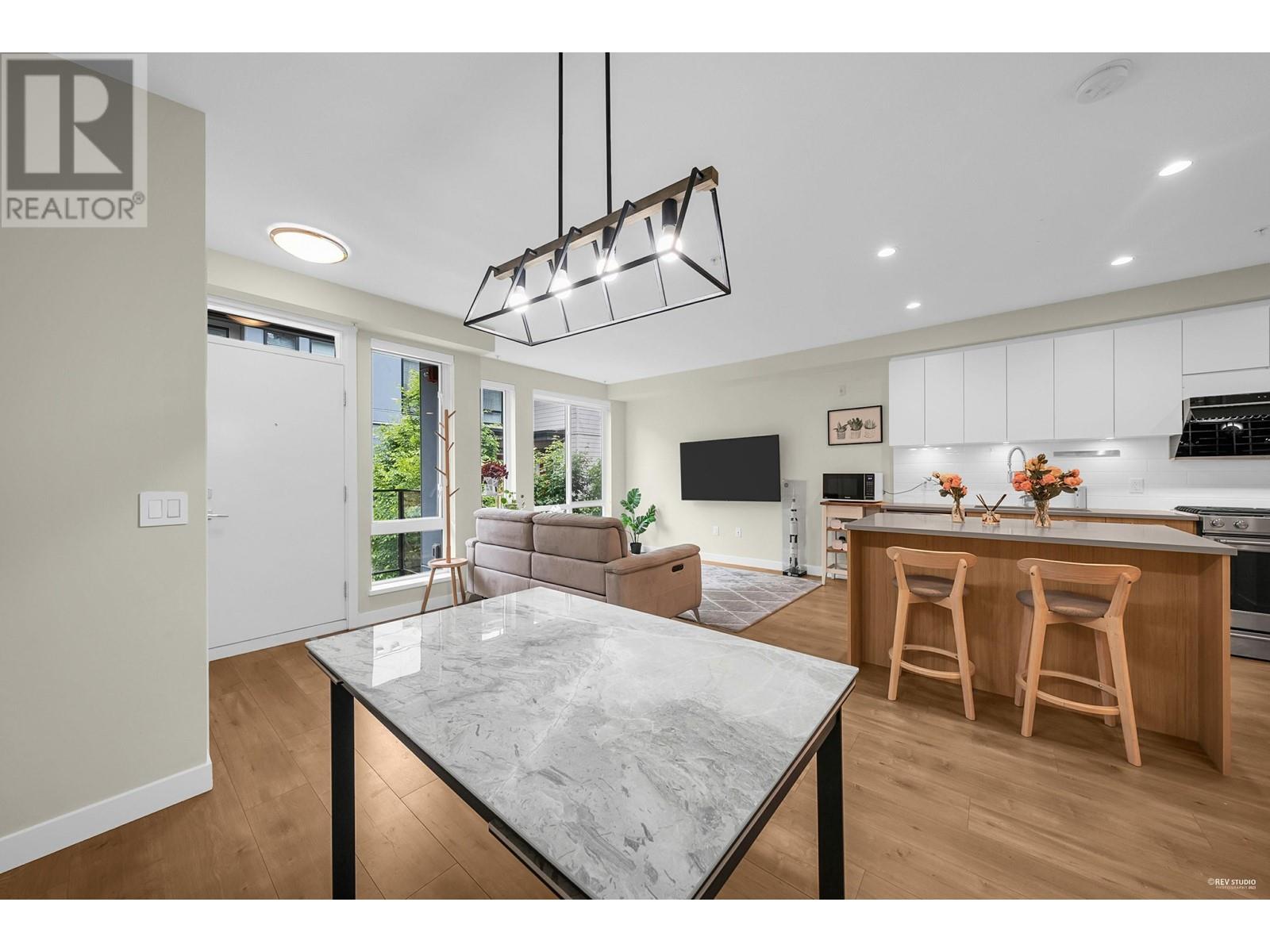 Property at 227 708 LEA AVENUE image 2