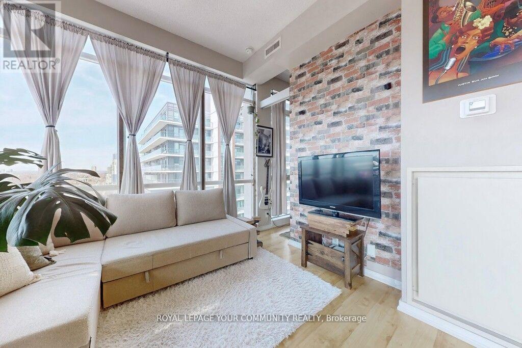 1902 - 30 Canterbury Place, Toronto, Ontario  M2N 0B9 - Photo 9 - C12175286