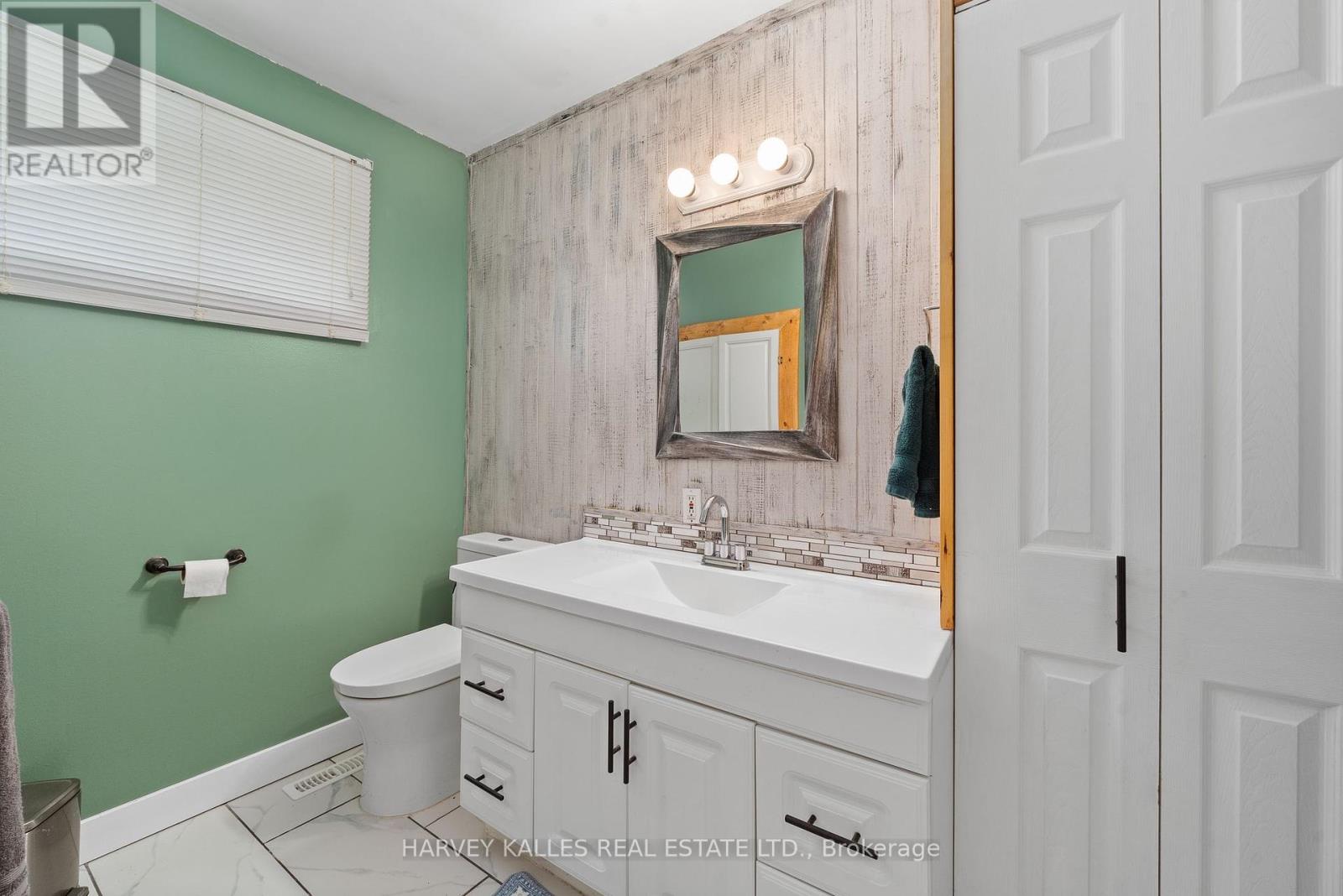 2 Jacksons Lane, Prince Edward County, Ontario  K0K 2T0 - Photo 21 - X12189665