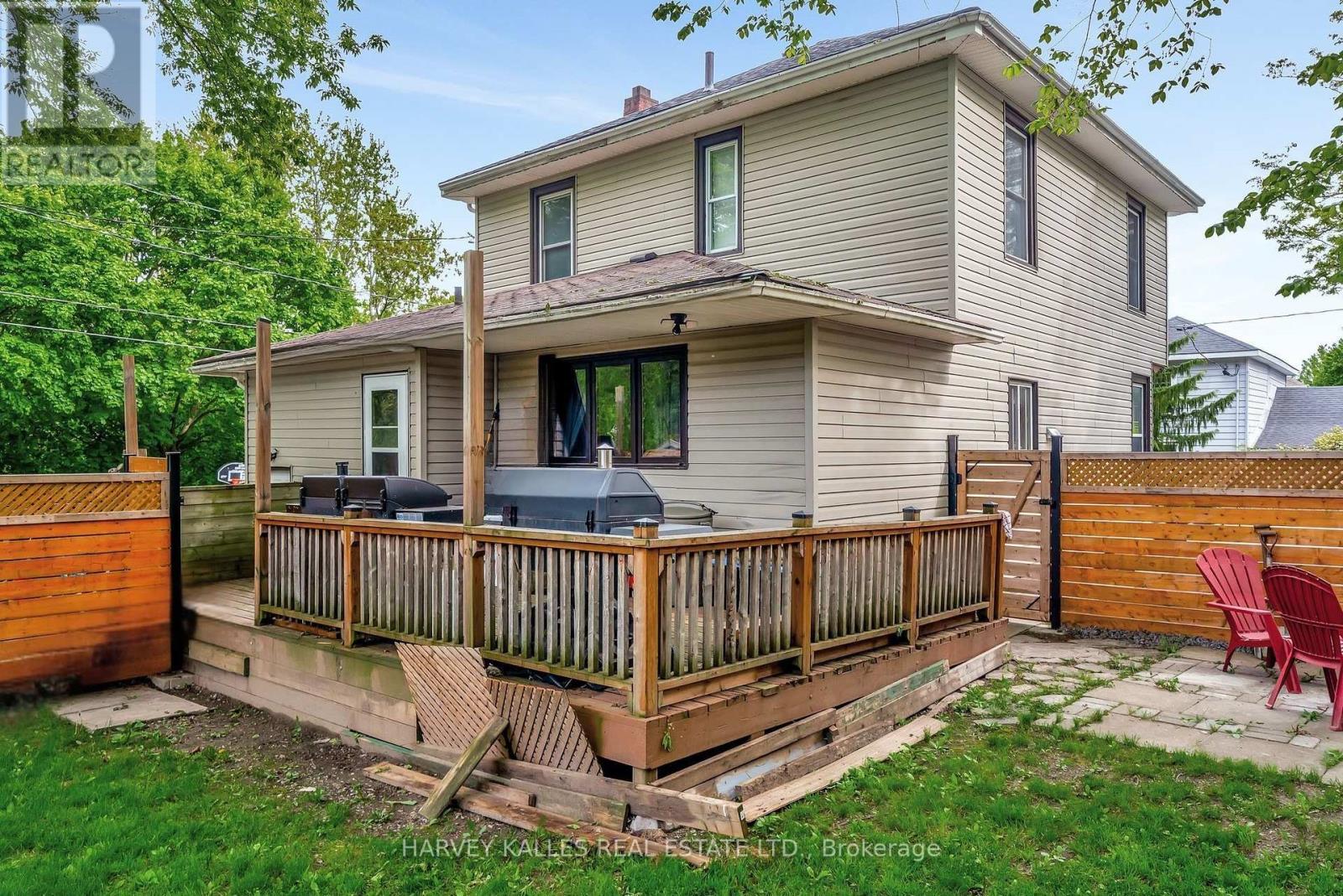 2 Jacksons Lane, Prince Edward County, Ontario  K0K 2T0 - Photo 31 - X12189665