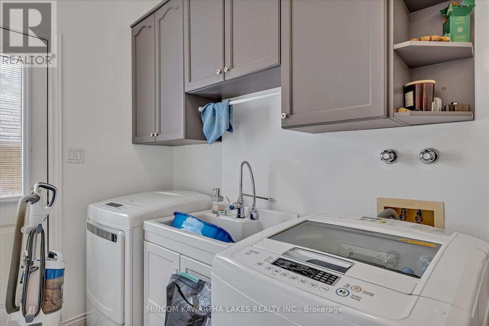557 Westman Avenue, Peterborough West, Ontario  K9K 2E6 - Photo 26 - X12189719