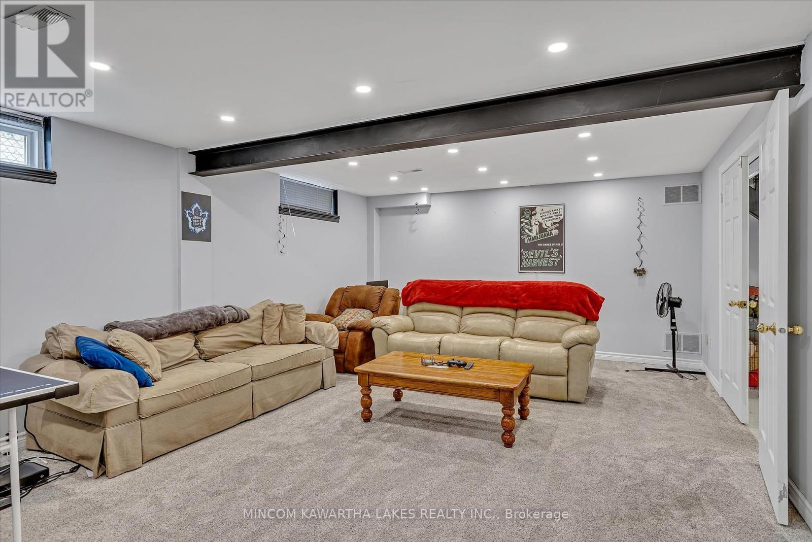 557 Westman Avenue, Peterborough West, Ontario  K9K 2E6 - Photo 27 - X12189719