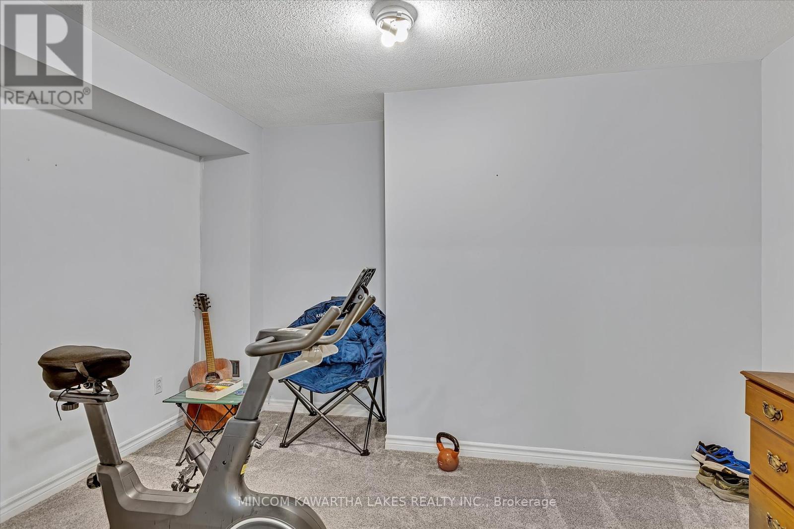 557 Westman Avenue, Peterborough West, Ontario  K9K 2E6 - Photo 31 - X12189719