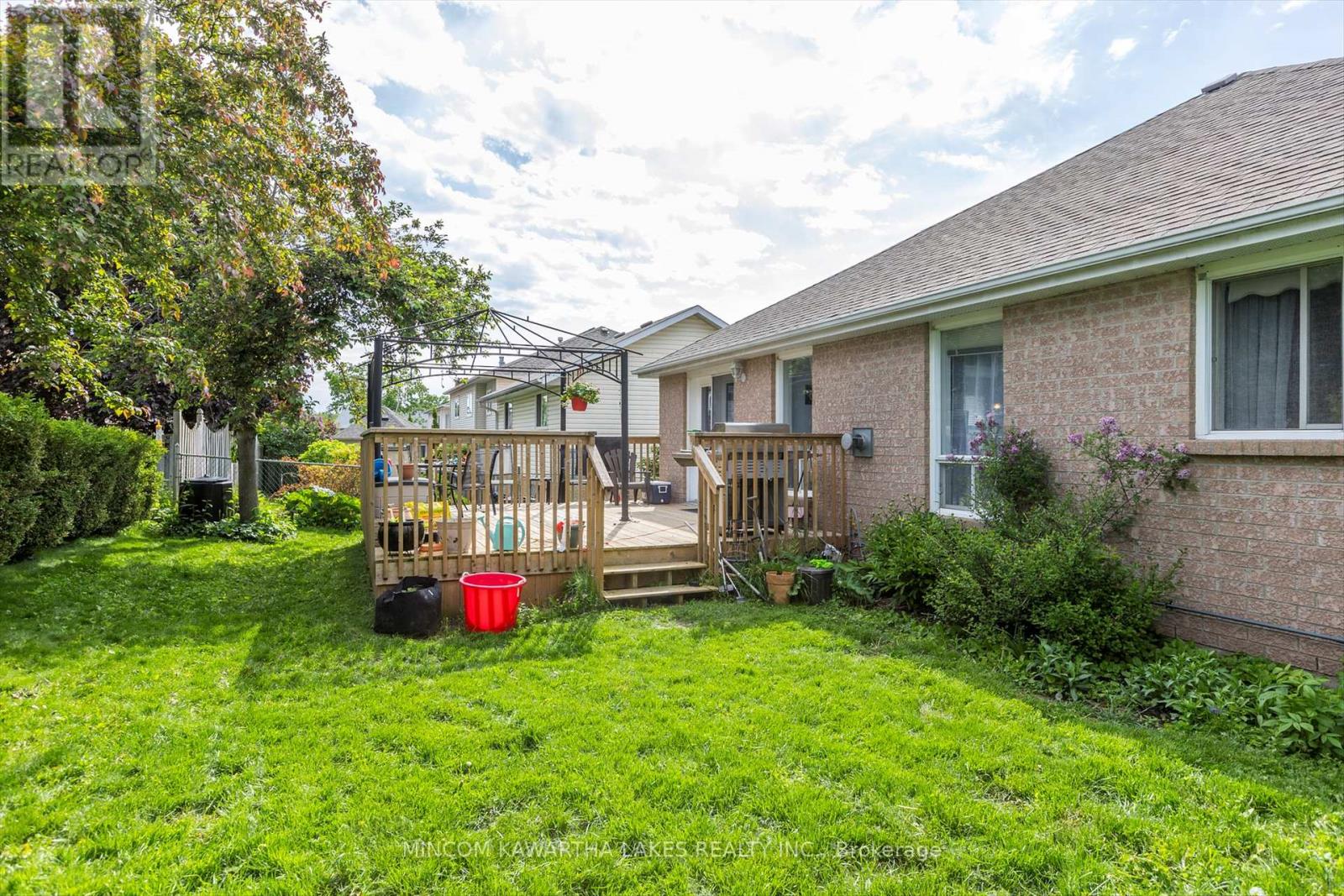 557 Westman Avenue, Peterborough West, Ontario  K9K 2E6 - Photo 33 - X12189719