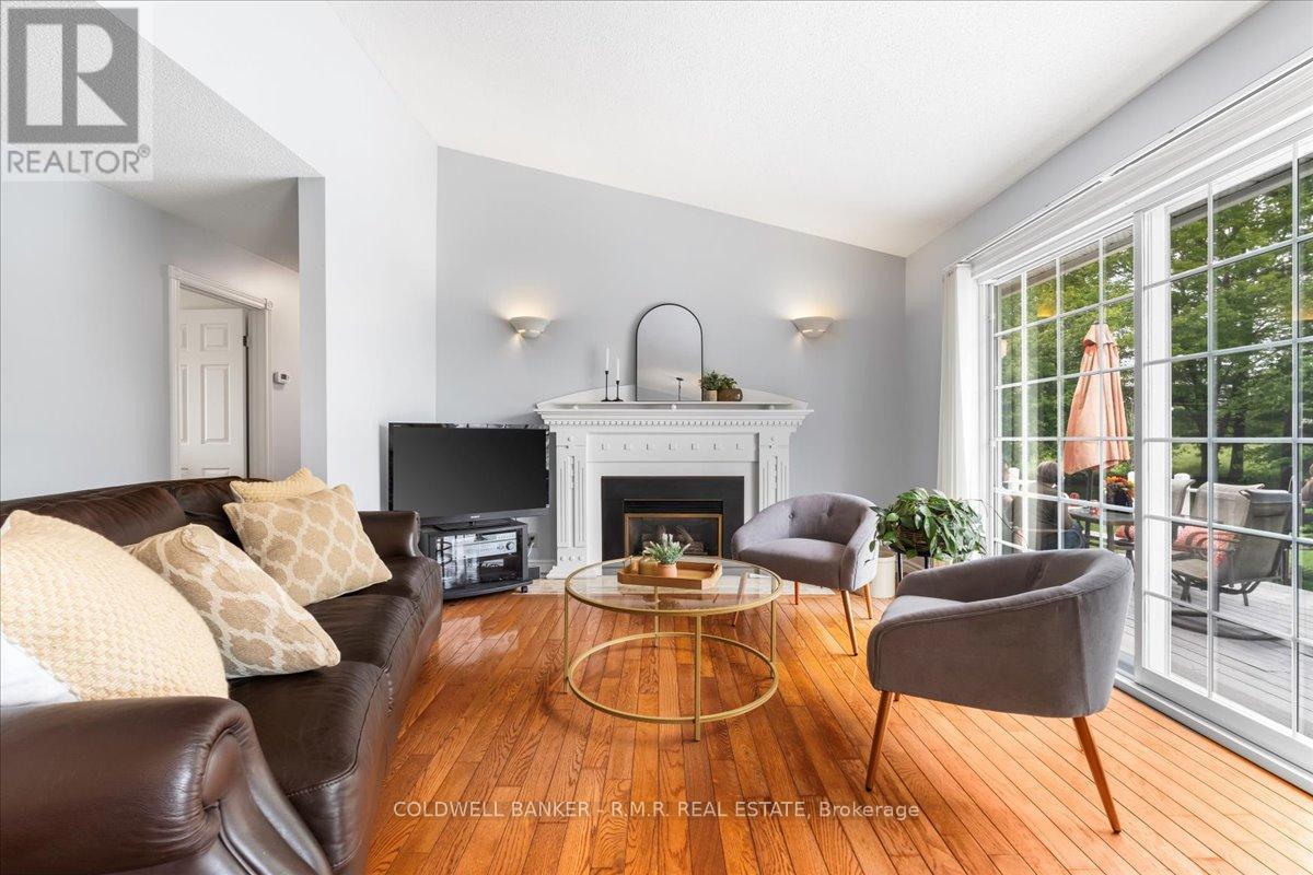 790 Hamilton Road, Quinte West, Ontario  K8N 4Z5 - Photo 4 - X12189733