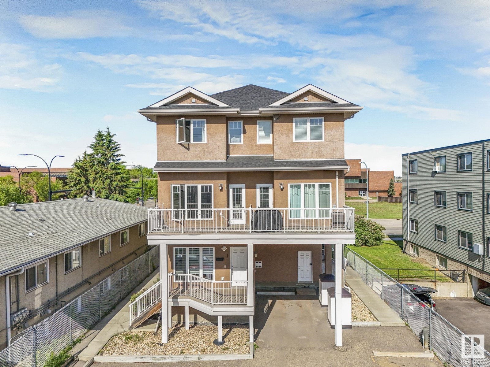 Property at #3 11811 106 ST NW NW image 3