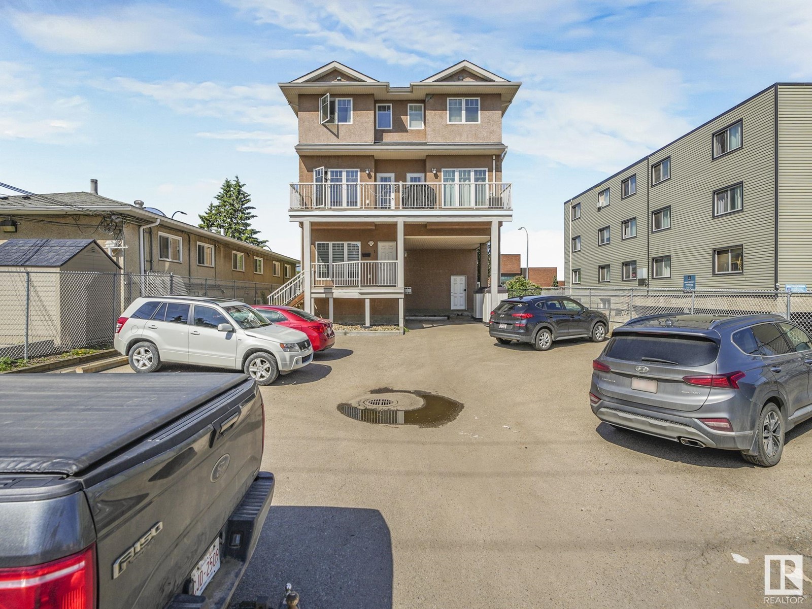 Property at #3 11811 106 ST NW NW image 4
