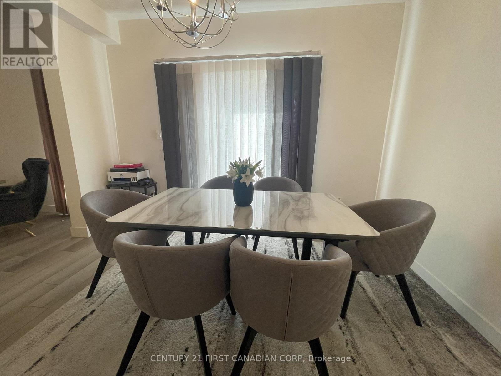 1395 Twilite Boulevard, London North, Ontario  N6G 0S8 - Photo 11 - X12189640