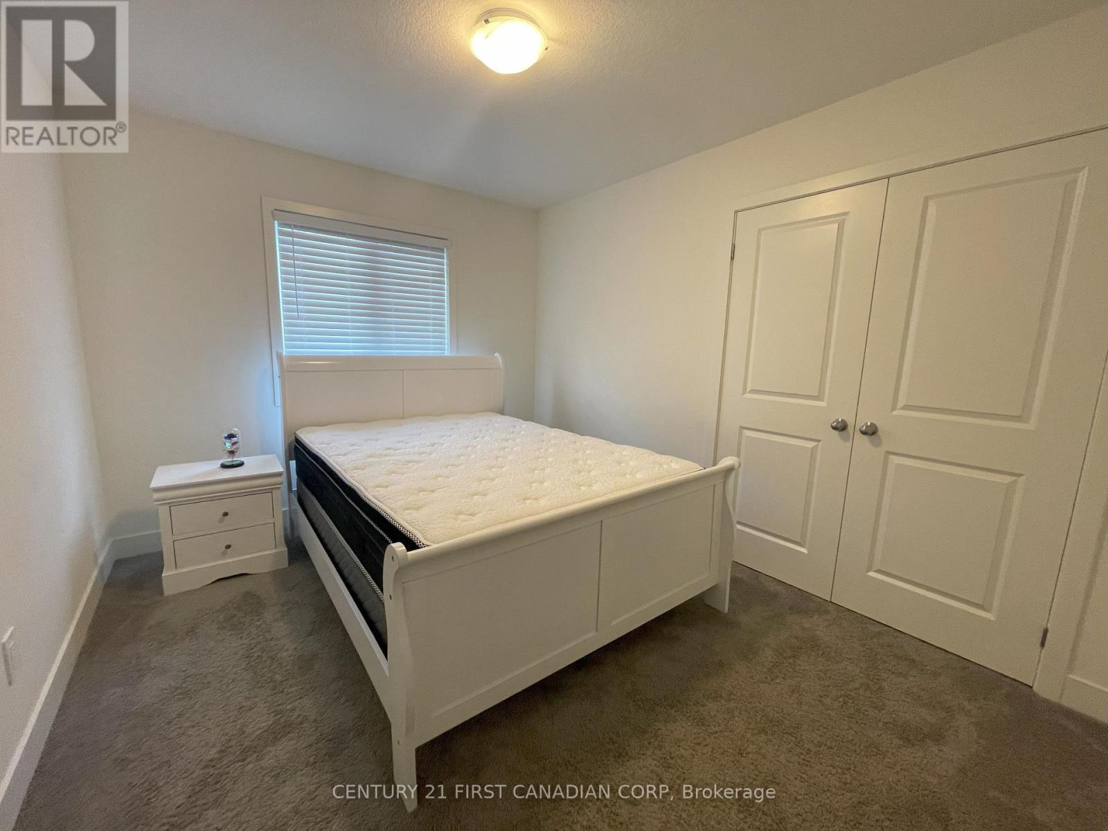 1395 Twilite Boulevard, London North, Ontario  N6G 0S8 - Photo 15 - X12189640