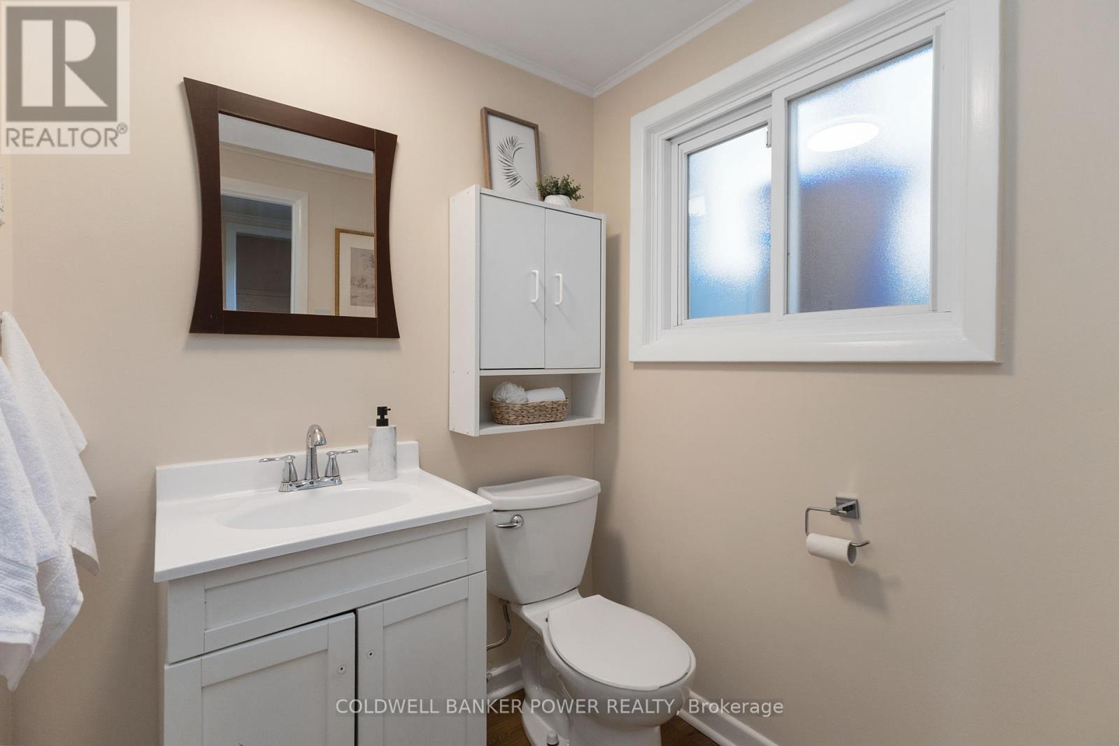 1317 Glenora Drive, London North, Ontario  N5X 1T6 - Photo 36 - X12189677