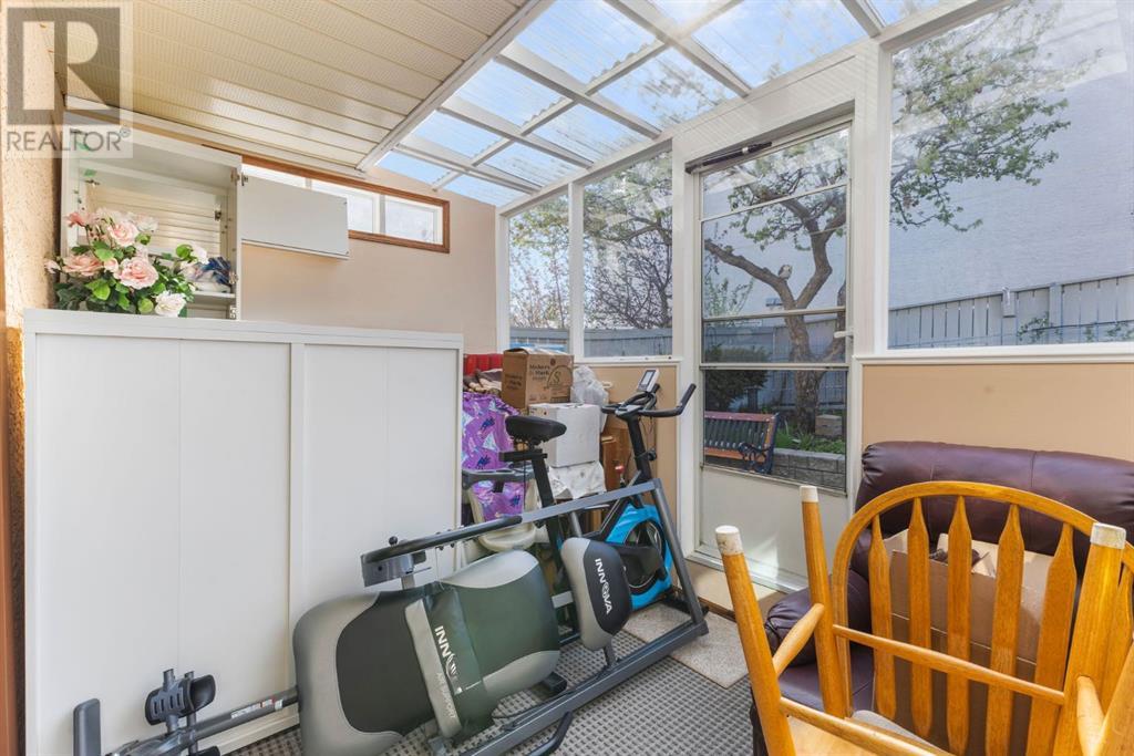 39 Hawkdale Close Nw, Calgary, Alberta  T3G 2Z9 - Photo 43 - A2219720