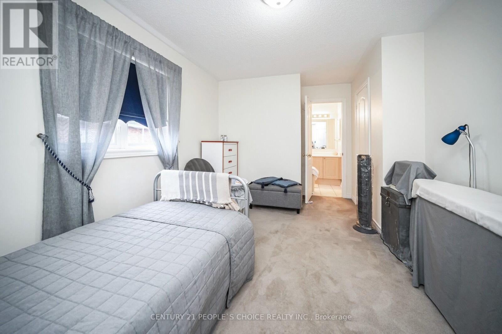 810 Craig Carrier Court, Mississauga, Ontario  L5W 1A6 - Photo 30 - W12097786