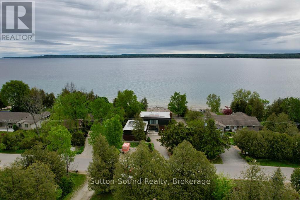444 Balmy Beach Road, Georgian Bluffs, Ontario  N4K 5N4 - Photo 39 - X12176688