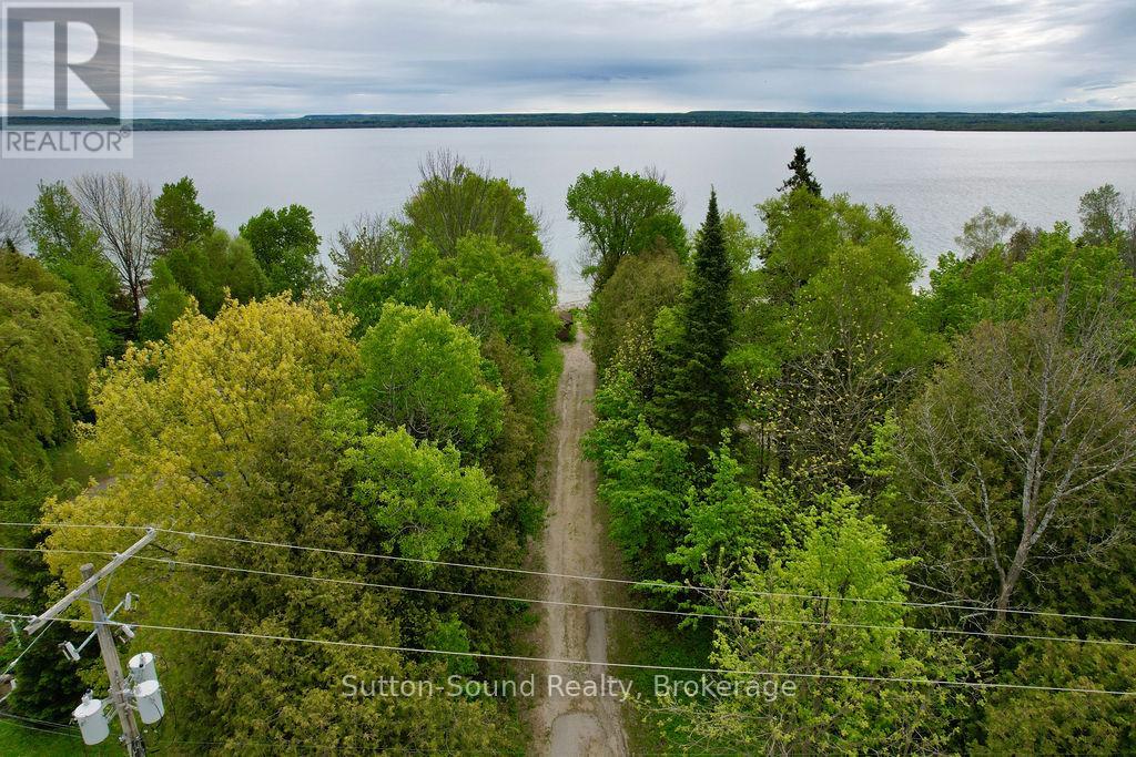 444 Balmy Beach Road, Georgian Bluffs, Ontario  N4K 5N4 - Photo 41 - X12176688