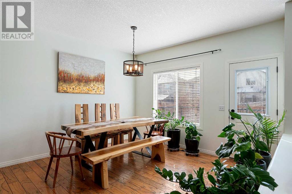 123 Cougar Ridge Drive Sw, Calgary, Alberta  T3H 4X6 - Photo 14 - A2221476
