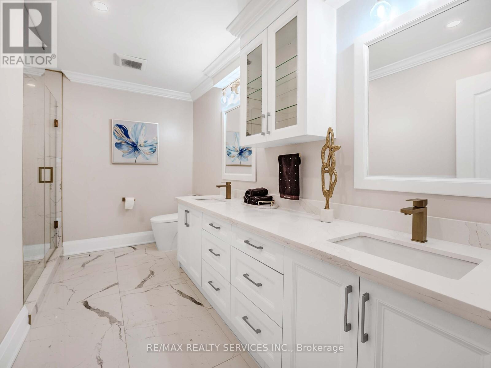 242 Milkweed Way, Oakville, Ontario  L6L 0A6 - Photo 27 - W12173660