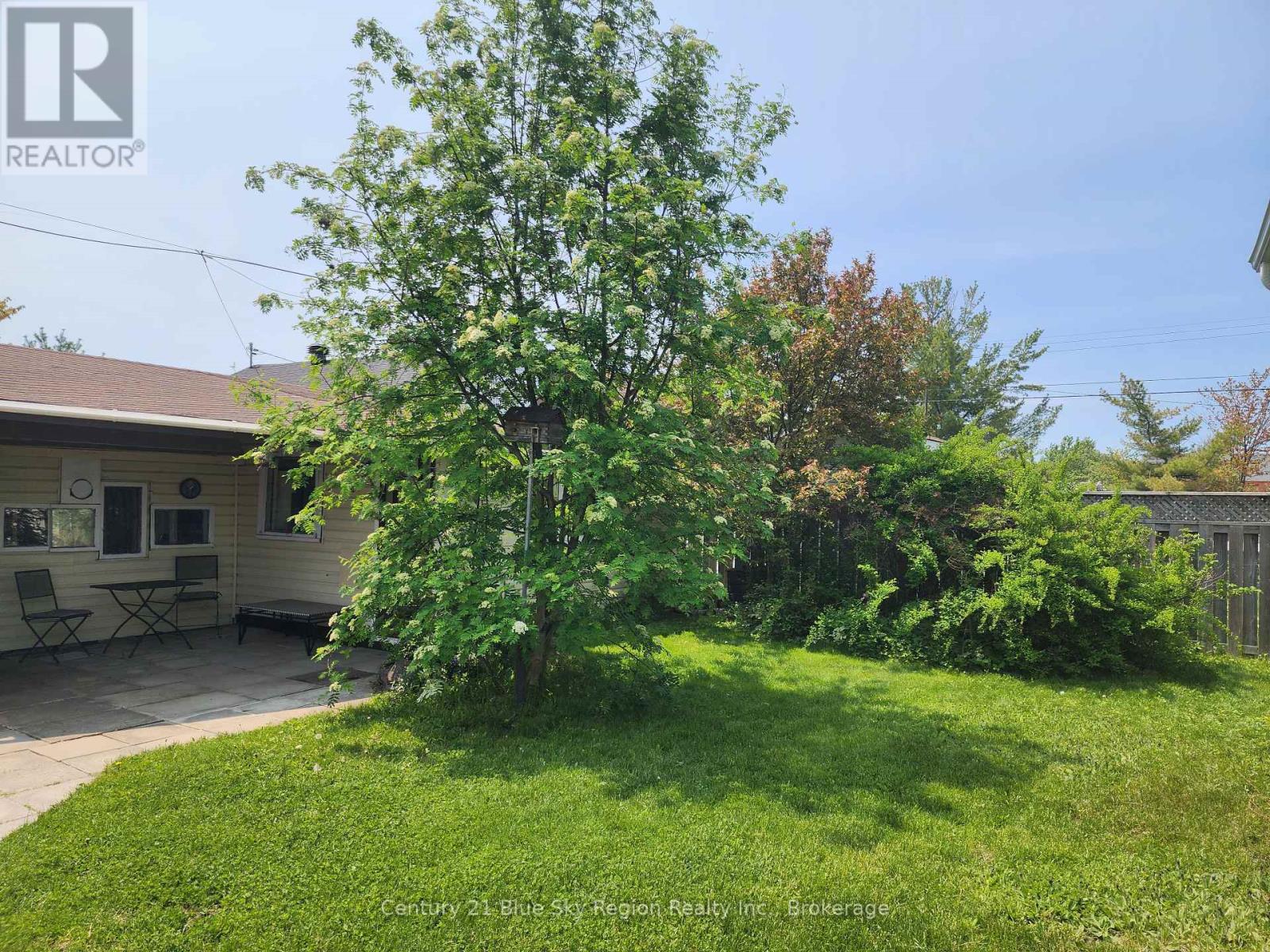 311 Albert Avenue, North Bay, Ontario  P1B 7J8 - Photo 24 - X12189778