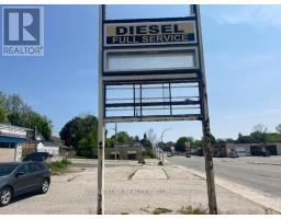 201 DUNDAS STREET, Woodstock, Ontario